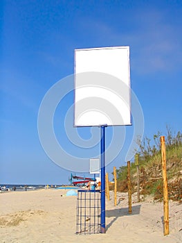 Empty beach advert photo