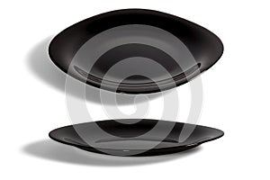 Empty black dish