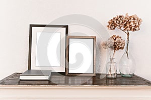 Empty picture frames