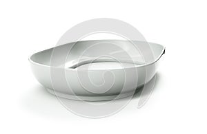 Empty plate isolated on white background 3d render photo