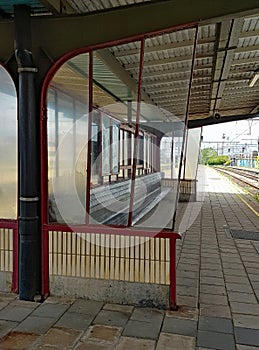 Empty platform in a train station