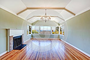 Empty specious living room