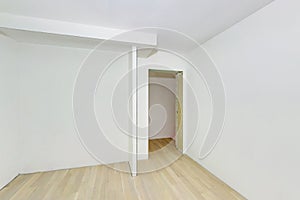 Empty unfurnished room with minimal preparatory repairs. interior with white walls