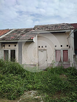 empty uninhabited house at bogor