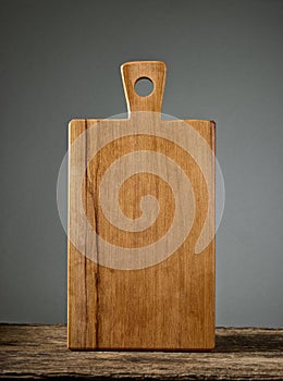 empty wooden cutting board