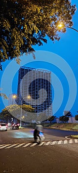 Emptyness vs lonelyness