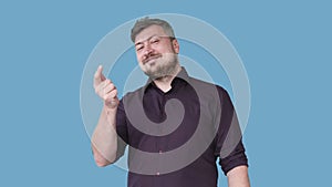encouraging gesture supportive man pointing gif