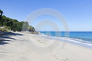 White sand beach photo