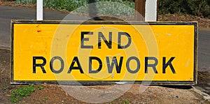 End roadwork traffic sign