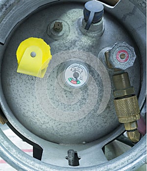 End view of a propane tank photo