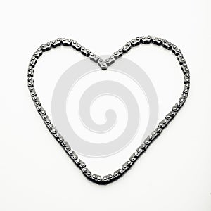 Engine timing chain, heart shape