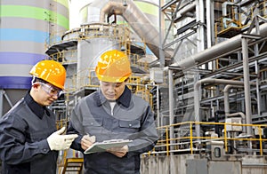 Engineer oil refinery