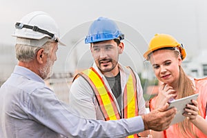 Engineer Teamwork consult together