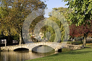 Scenic Cotswolds - Bourton on the Water