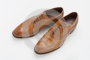English Full Brogue Brown Shoes
