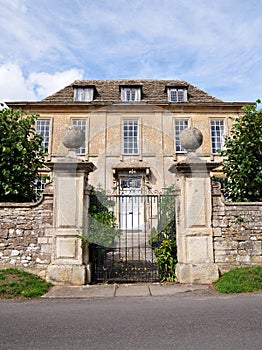 English Mansion
