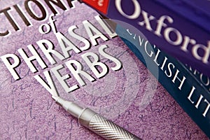 English and Phrasal verbs