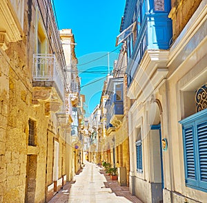 Enjoy old Birgu, Malta