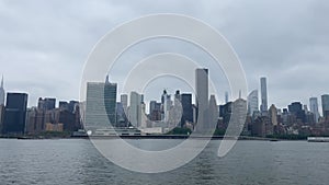 Enjoying the New York skyline from the Long Island pier (USA