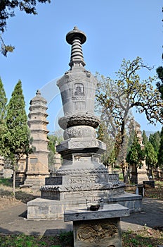 Enlightenment monk's tomb