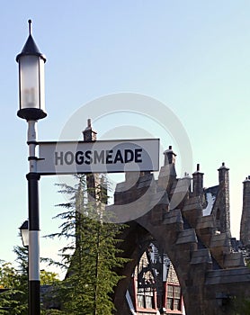 Enter Hogsmeade