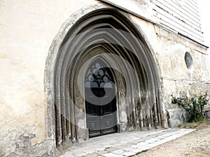 Vstup v opevněný kostel saský rumunsko 
