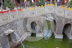 Entrance bridge in the Confucian temple complex