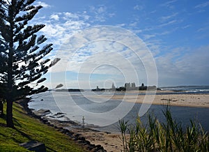 The Entrance at low tide from Marine Parade.