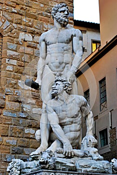 Entrance of Palazzo Vecchio, Hercules killing Caco