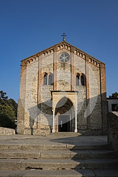 Church Santa Giustina in Monselice, Italy photo