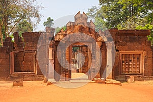 Entrance to Banteay Srei temple