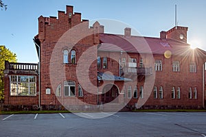 The entrance to the beautiful red brick manor house in Janeda.