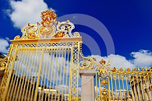Entrance to the ChaÌ‚teau de Versailles