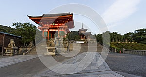 Entrance to the famous Kiyomizu dera temple in Kyoto, Japan