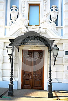 Entrance to the old house