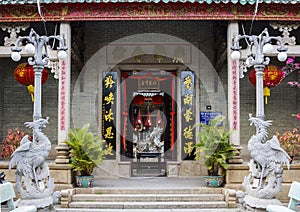 Entrance to the Quang Chinese temple in Hoi An, Vietnam.