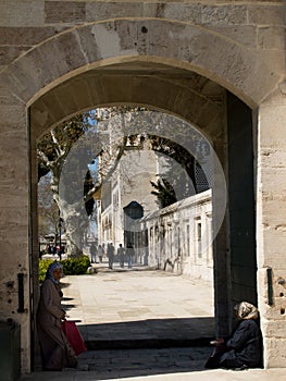 Entrance to the SÃÂ¼leymaniye Mosque garden