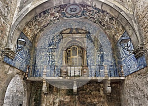 Entrance to the town of Ã“bidos, Portugal