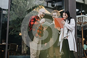 Entrepreneurial team discussing strategy in an informal outdoor meeting