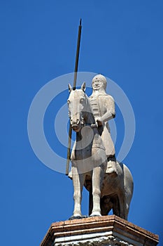 Equestrian statue of Cansignorio della Scala, Tomb of Cansignorio della Scala, Scaliger Tombs in Veron