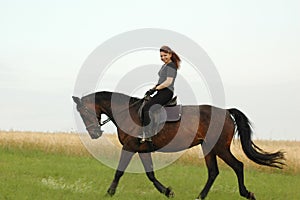 Equestrienne.