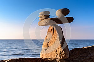 Equilibration of stones photo