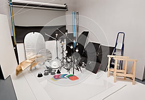 Equipment of a photographic studio
