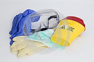 Equipment for protection against biological risk