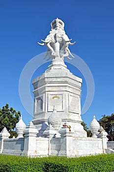 Erawan statue