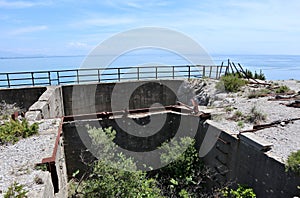 Erchie - Strutture in abbandono della cava dell`ex Italsider photo