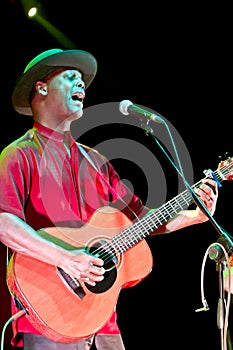 Eric Bibb