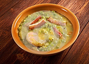 Erwtensoep pea soup -