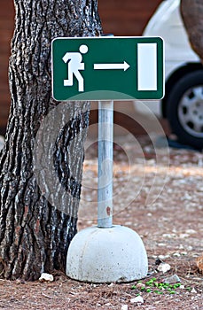Escape sign showing the man and arrow