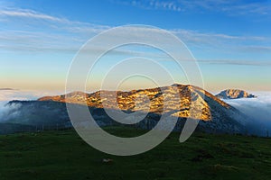 Eskuagatx massif in Urkiola